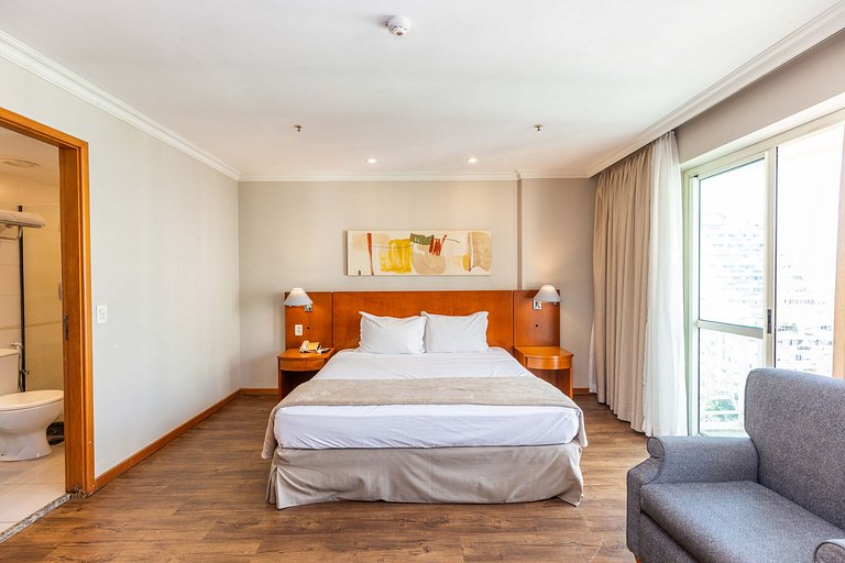 Barra Premium flat c/ serviços e piscina