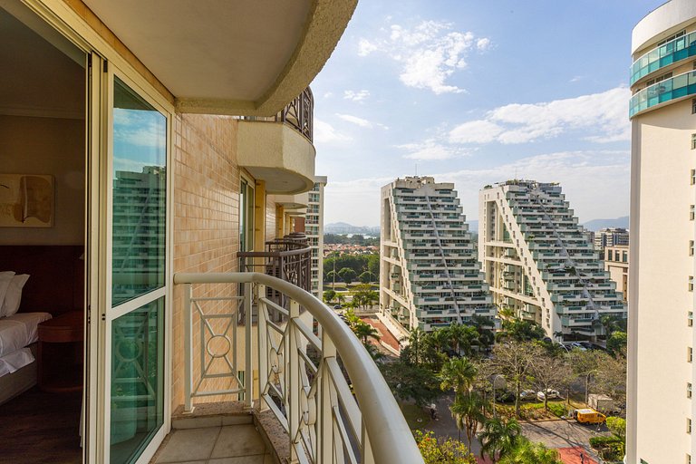 Barra Premium flat c/ serviços e piscina