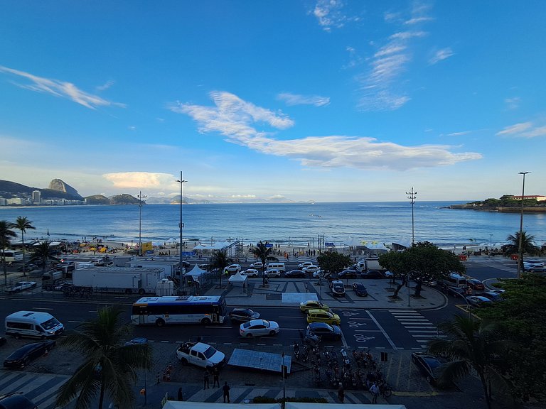 Vista Panorâmica de Copacabana, estúdio reformado!