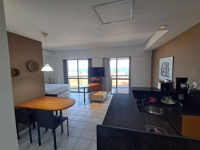 CasaDelMar flat com serviços de frente para praia!